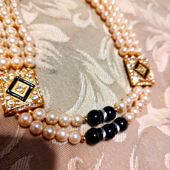 🌹 Magnificent Vintage Elaborate Cream Pearl & Rhinestone Gold Statement Neckla - Picture 5 of 16